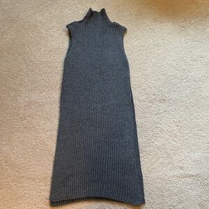 Sleeveless Gray Ribbed Knit Dress